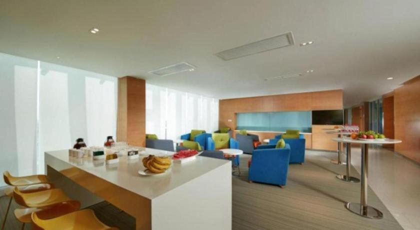 Holiday Inn Express Handan East By Ihg ภายนอก รูปภาพ