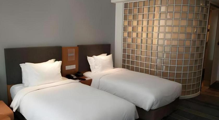 Holiday Inn Express Handan East By Ihg ภายนอก รูปภาพ